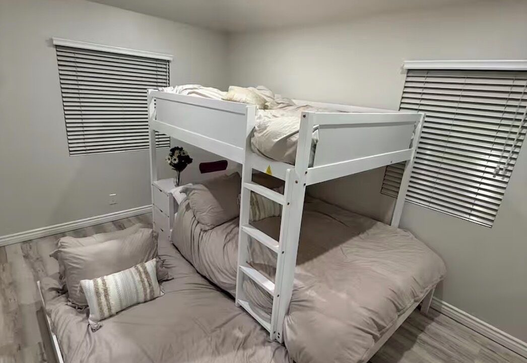 Photo of Bedroom in Thousand Oaks