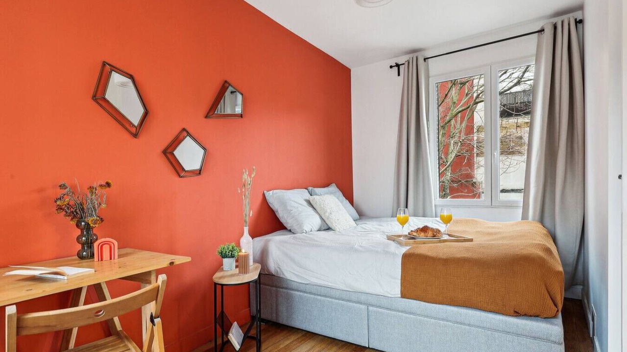 Photo of Bedroom in Les Puces de Saint-Ouen