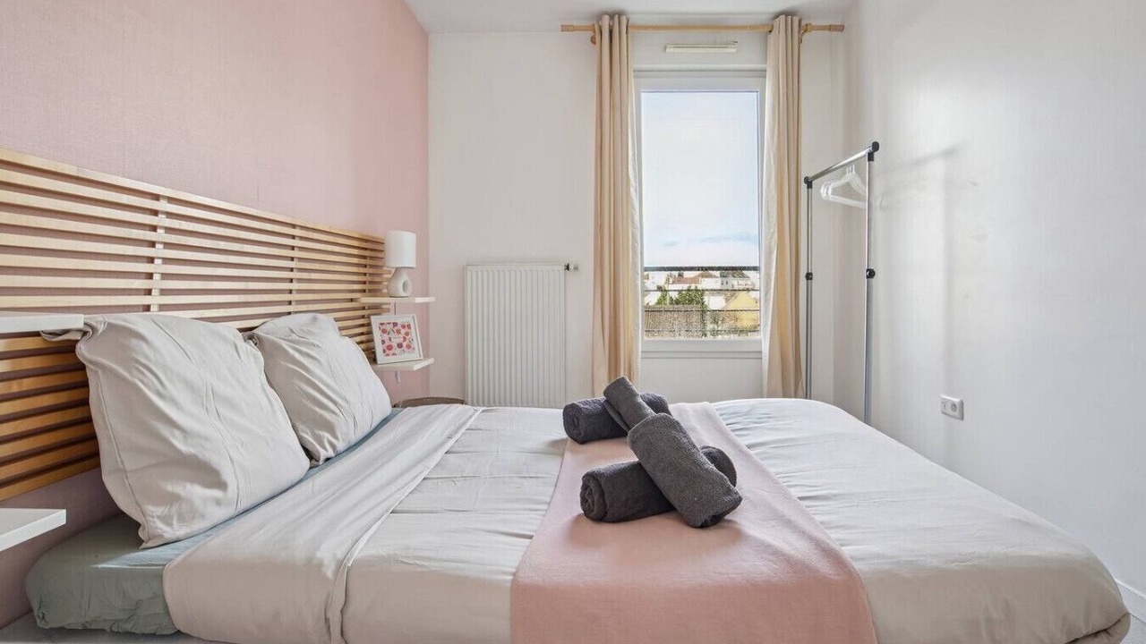 Photo of Bedroom in Bezons