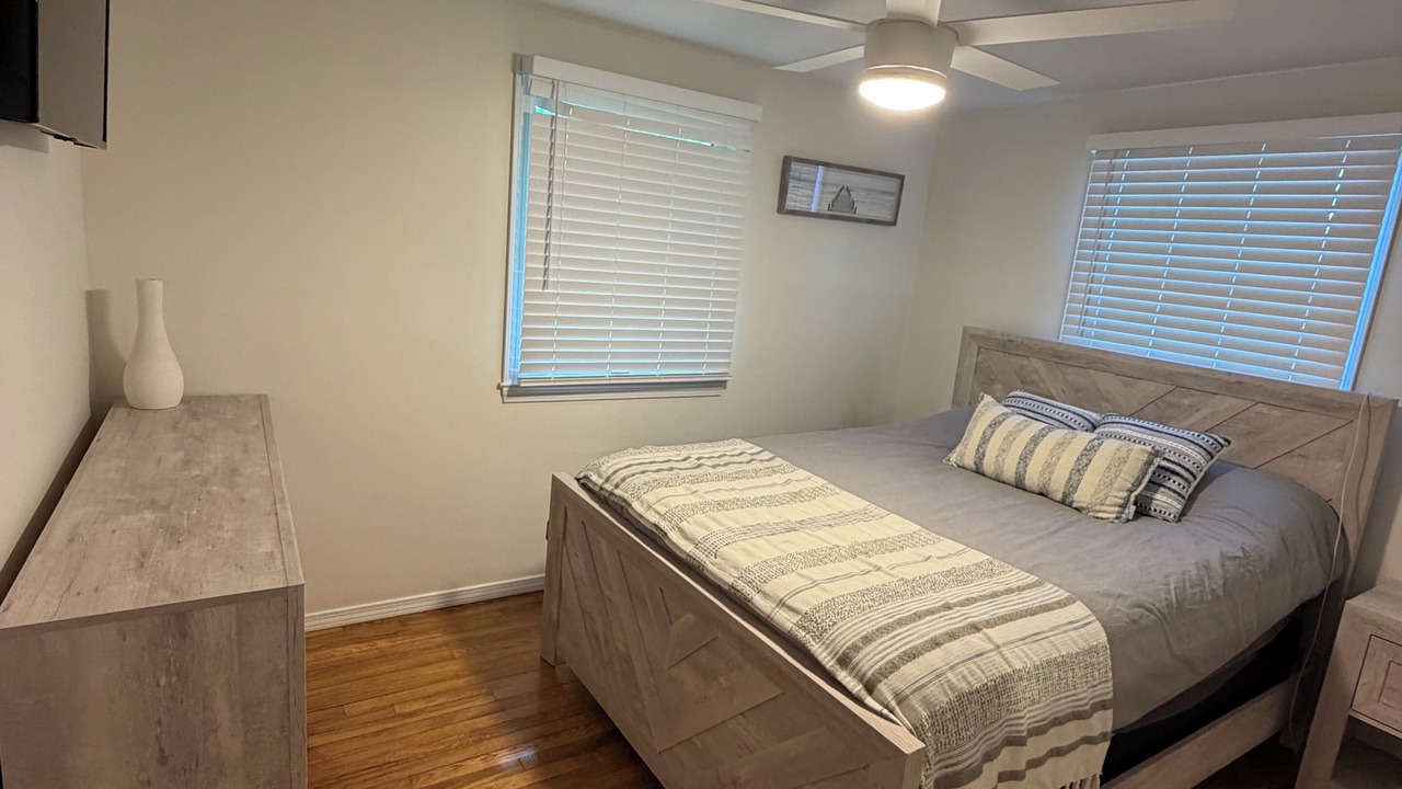 Photo of Bedroom in Teaticket