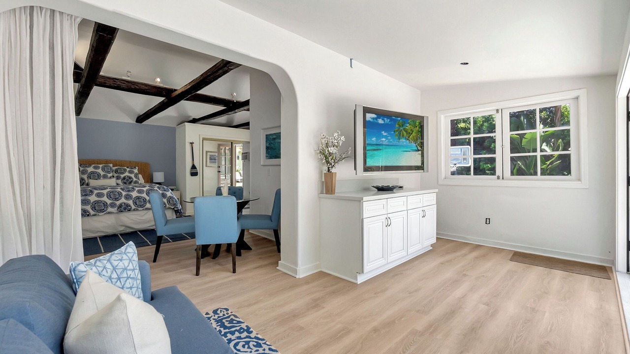 Photo of Bedroom in Hollywood
