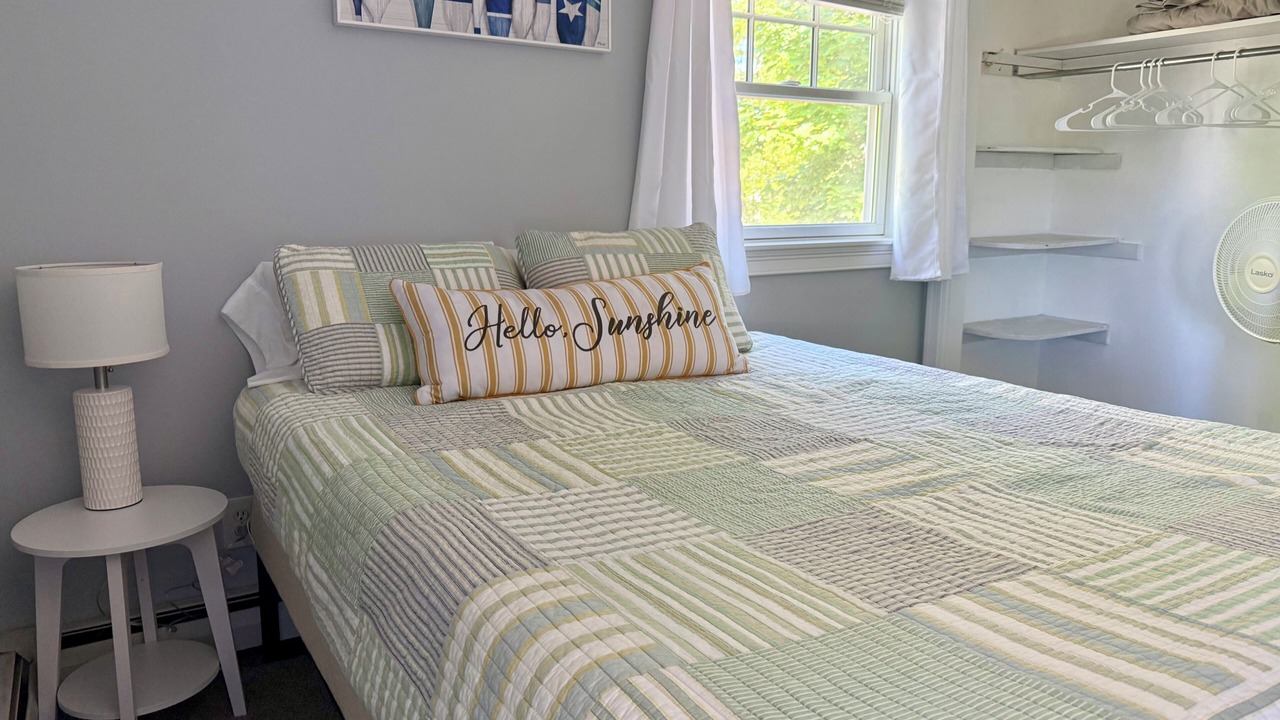Photo of Bedroom in Teaticket
