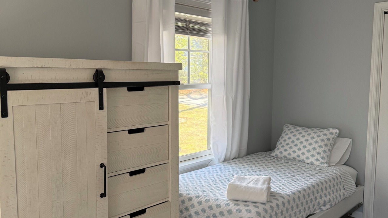Photo of Bedroom in Teaticket