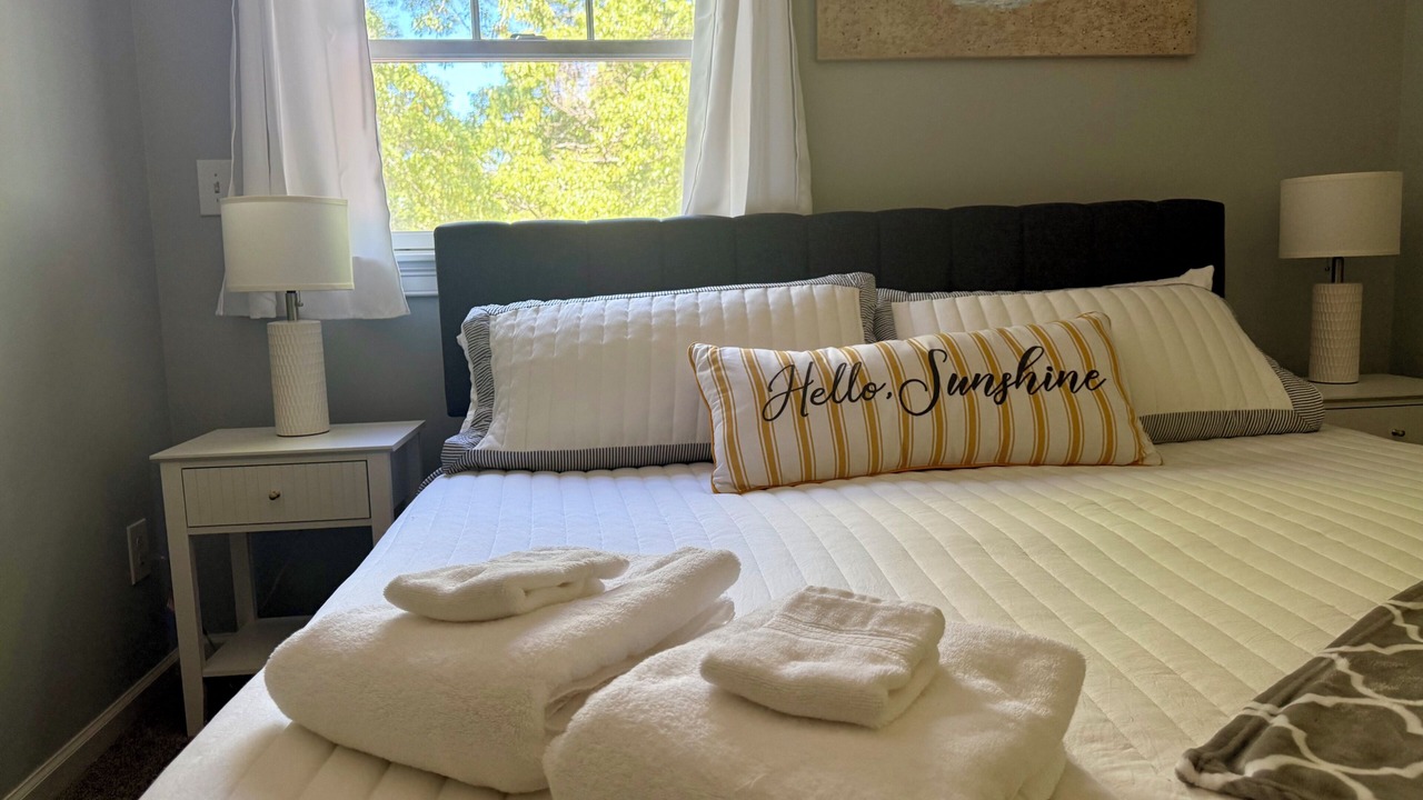 Photo of Bedroom in Teaticket