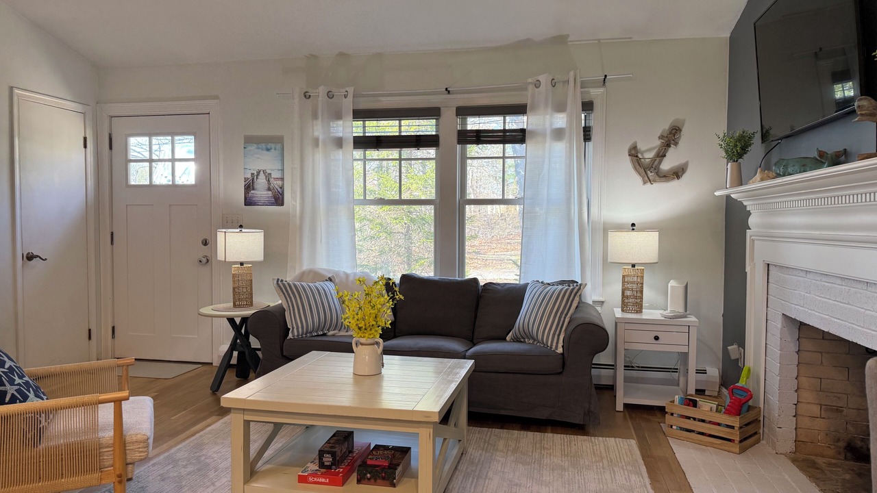 Photo of Livingroom in Teaticket
