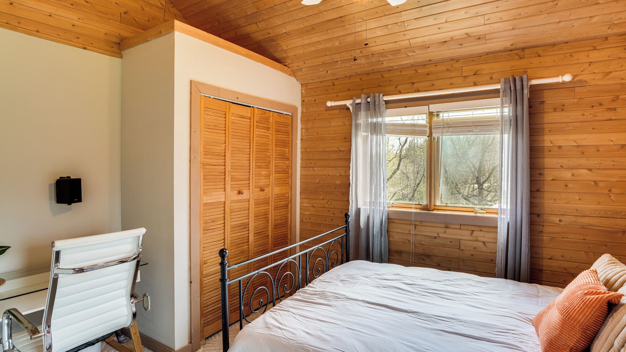 Photo of Bedroom in Hingham