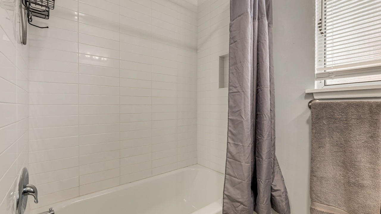 Photo of Bathroom in North Long Beach