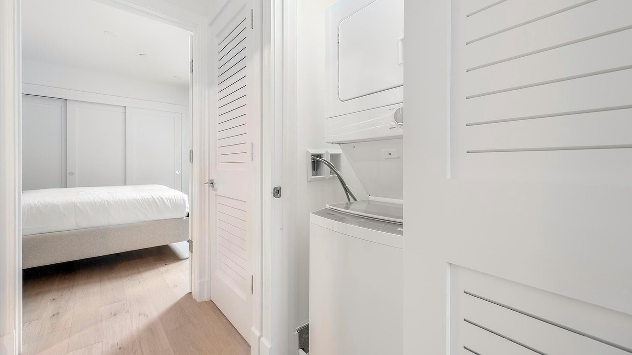 Photo of Bathroom in Mount Vernon Square