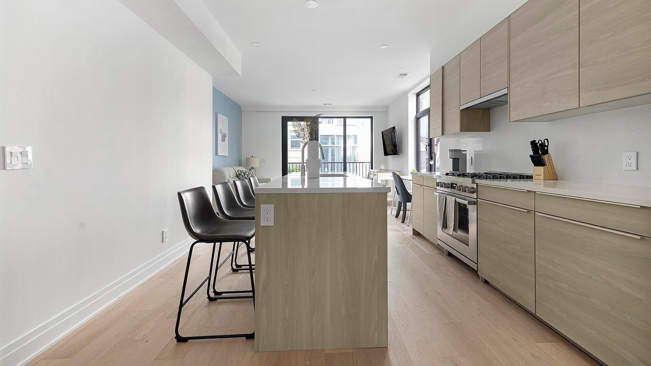 Photo of Kitchen in Mount Vernon Square