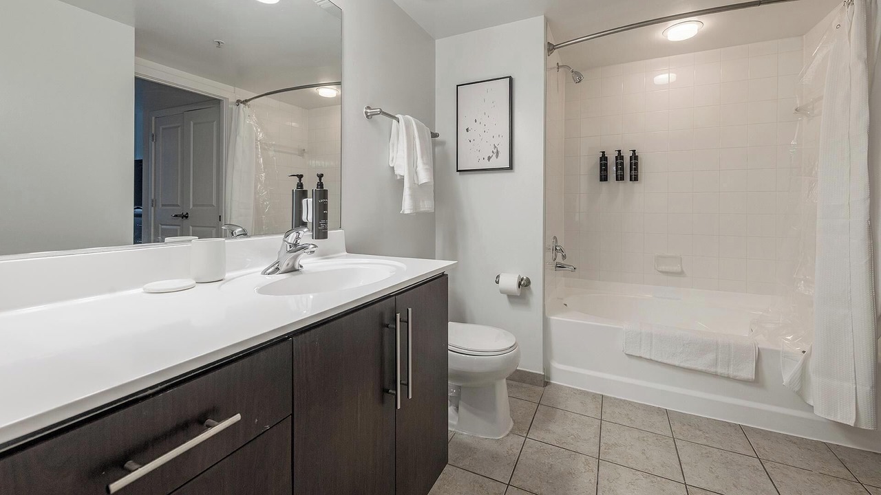 Photo of Bathroom in Navy Yard