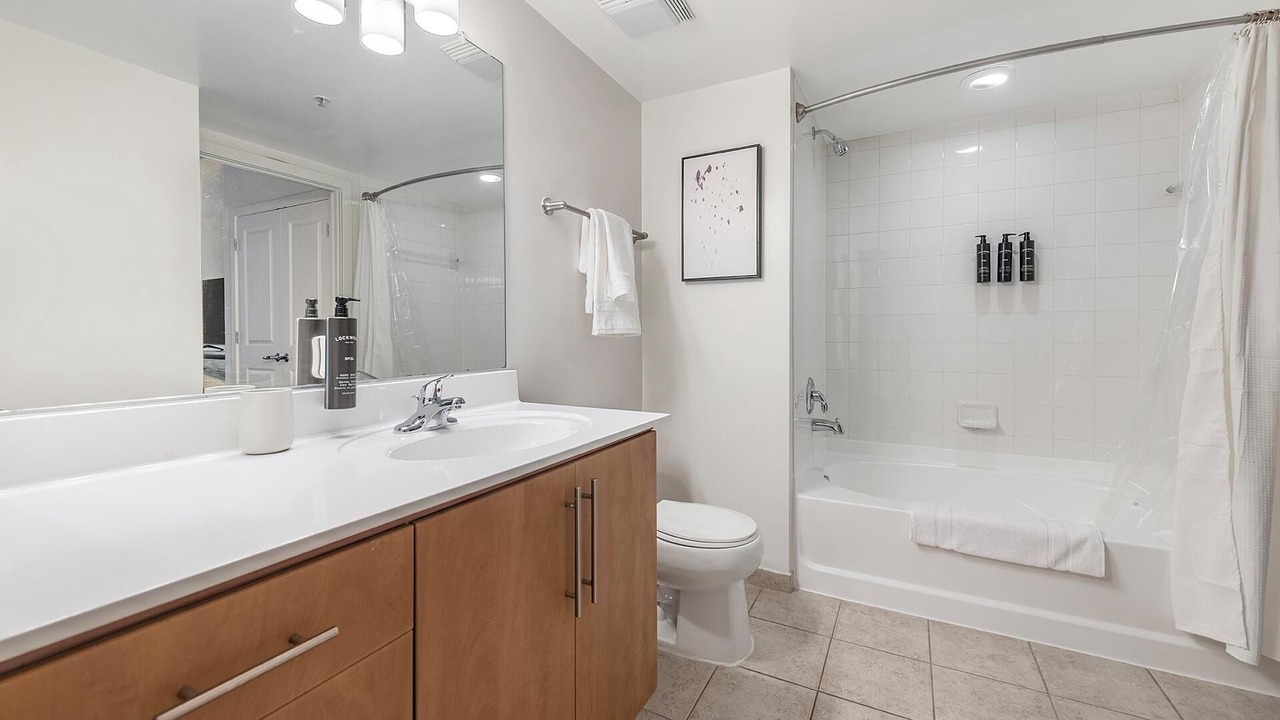Photo of Bathroom in Navy Yard