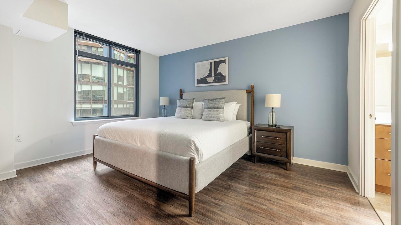 Photo of Bedroom in Navy Yard