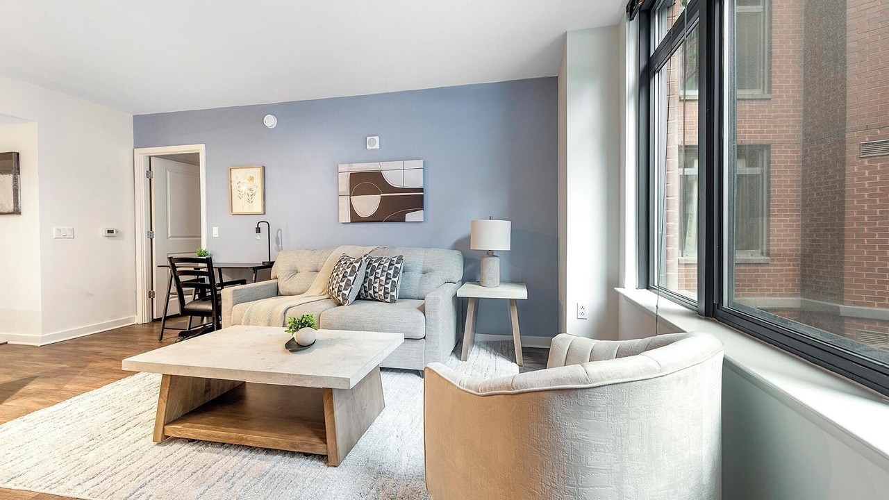 Photo of Livingroom in Navy Yard