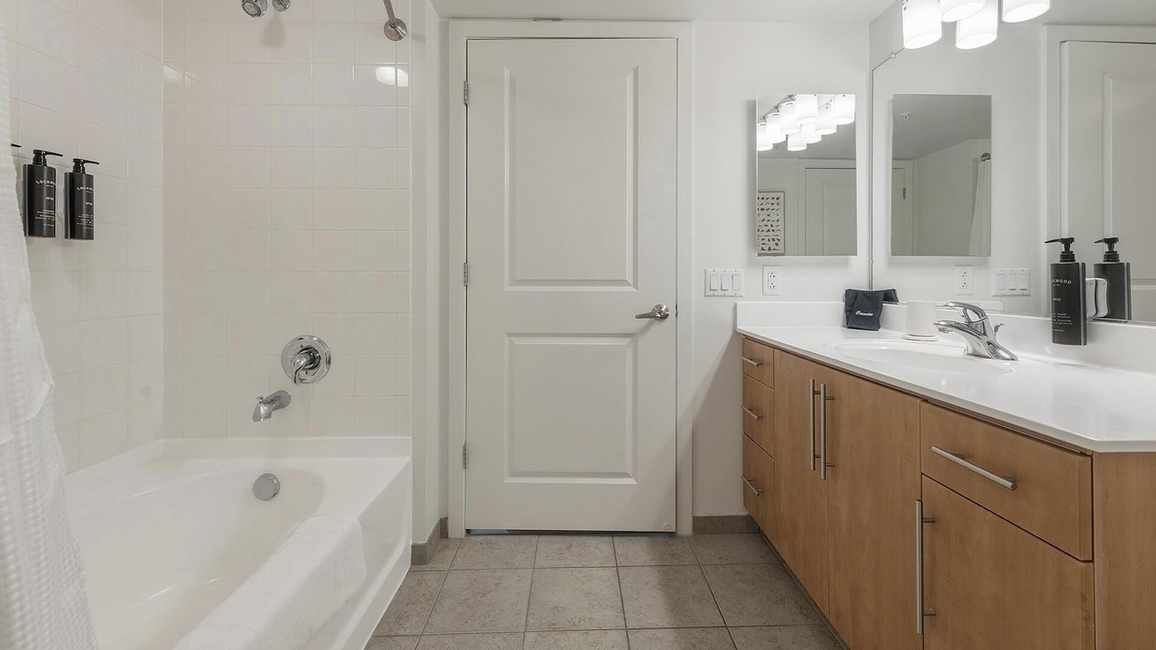 Photo of Bathroom in Navy Yard