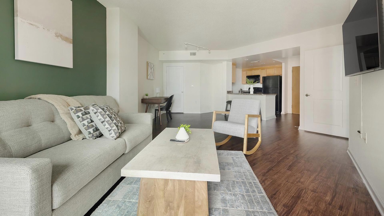 Photo of Livingroom in Navy Yard