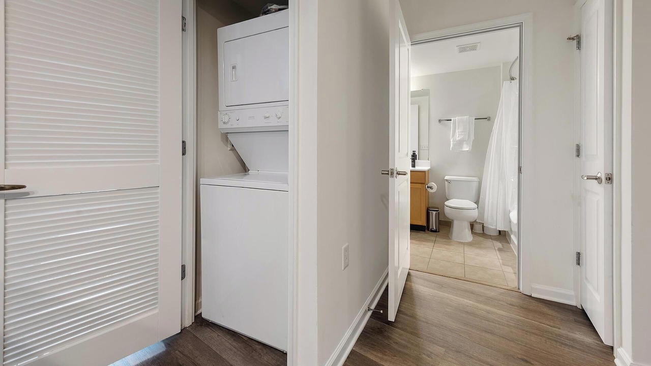 Photo of Bathroom in Navy Yard