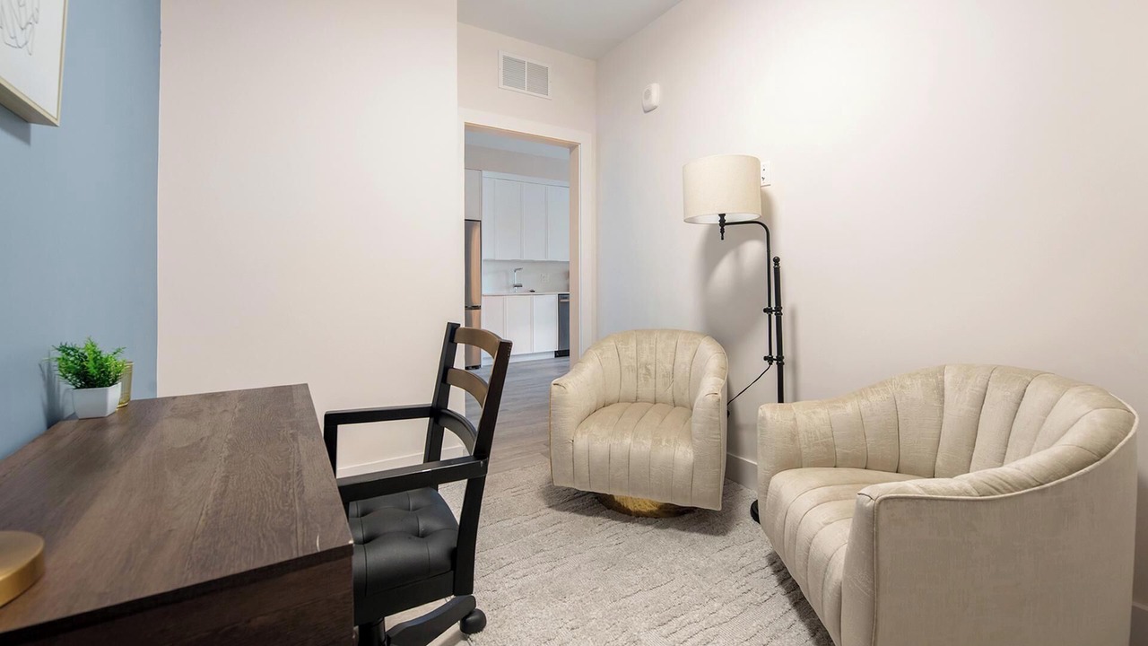 Photo of Livingroom in Cardozo