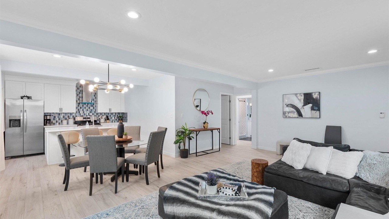 Photo of Livingroom in Monrovia