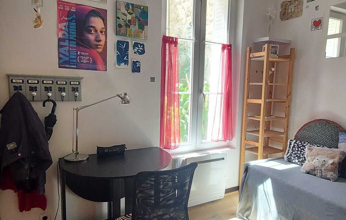 Photo of Bedroom in Malakoff