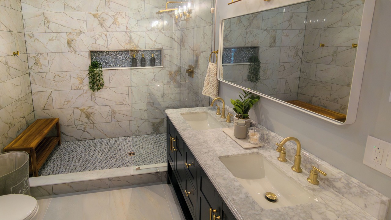 Photo of Bathroom in Mountainside
