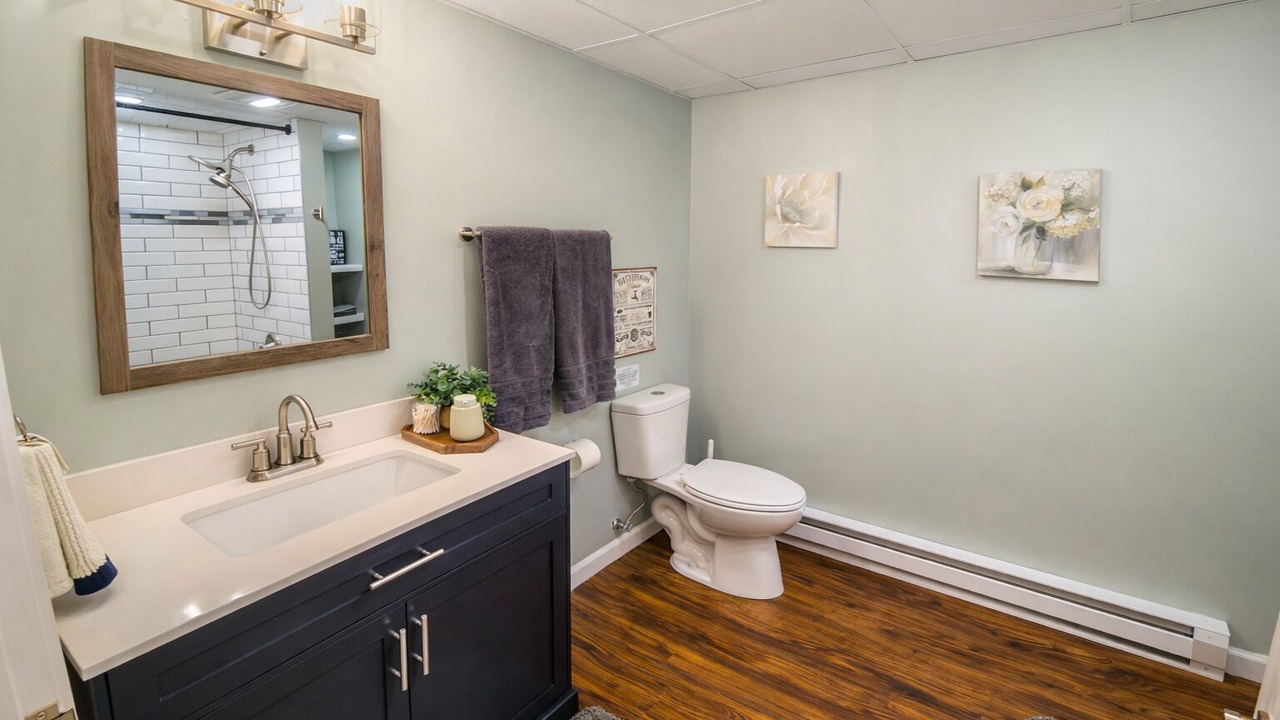 Photo of Bathroom in Mountainside