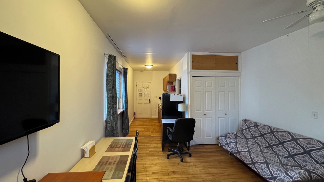 Photo of Bedroom in Everett