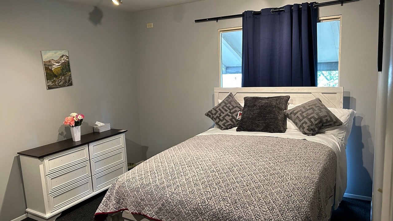 Photo of Bedroom in Bakersfield