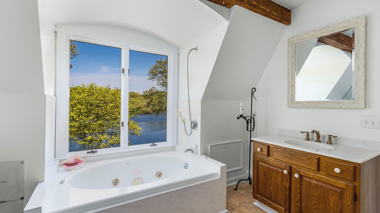 Photo of Bathroom in Cataumet