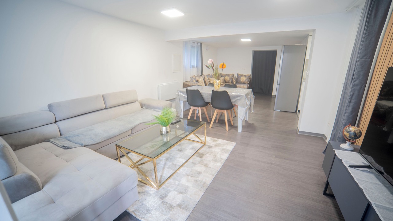 Photo of Livingroom in Saint-Germain-en-Laye
