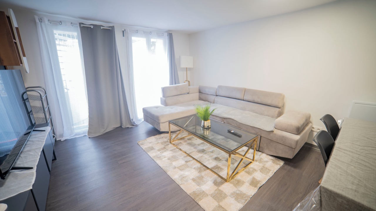 Photo of Livingroom in Saint-Germain-en-Laye