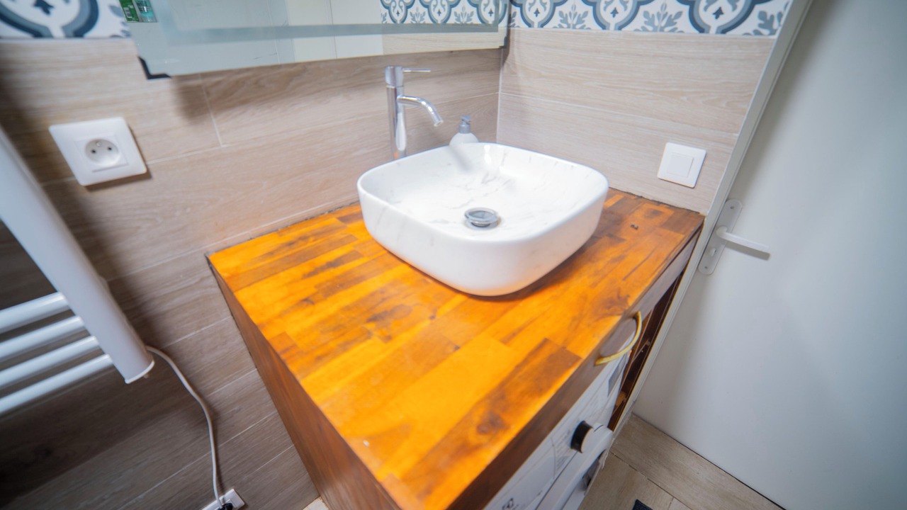 Photo of Bathroom in Saint-Germain-en-Laye