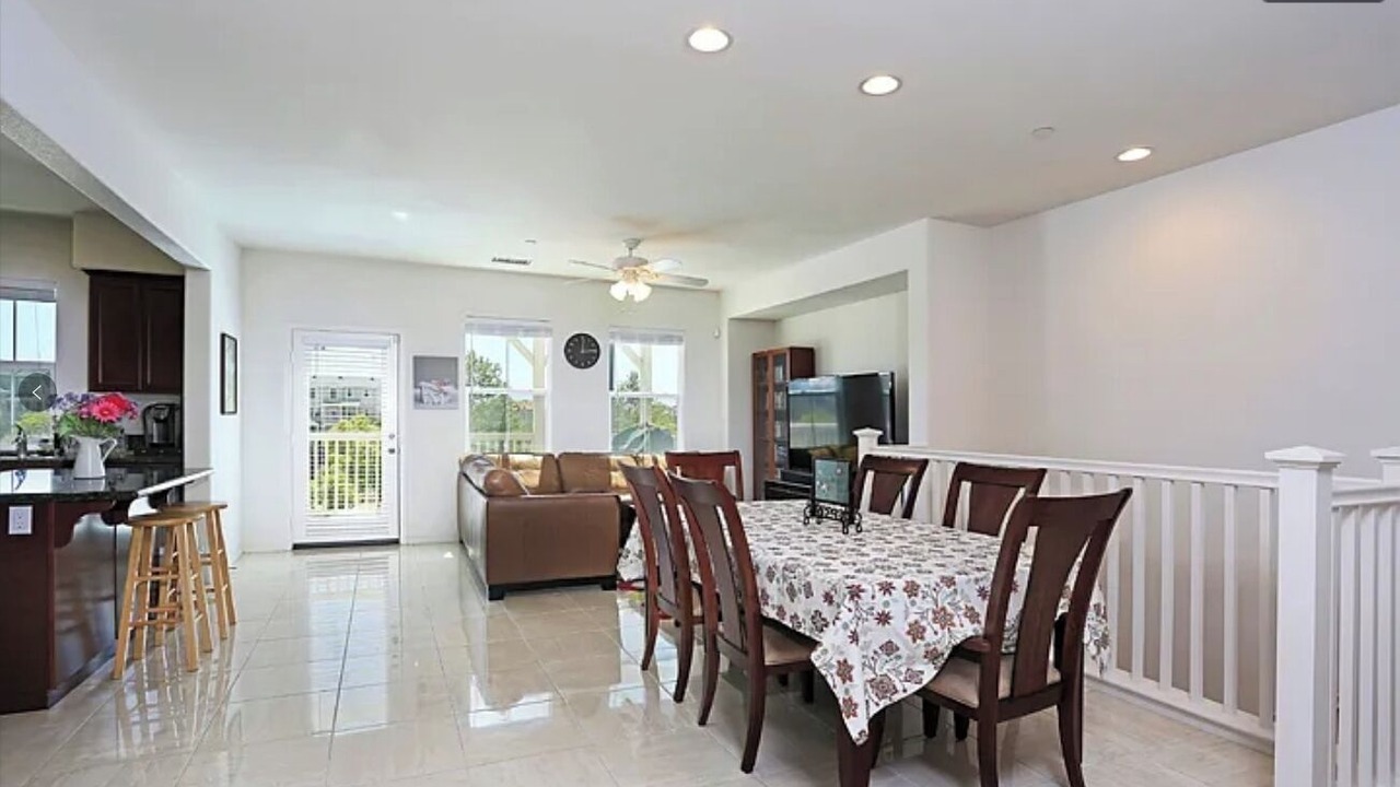Photo of Livingroom in Riverpark