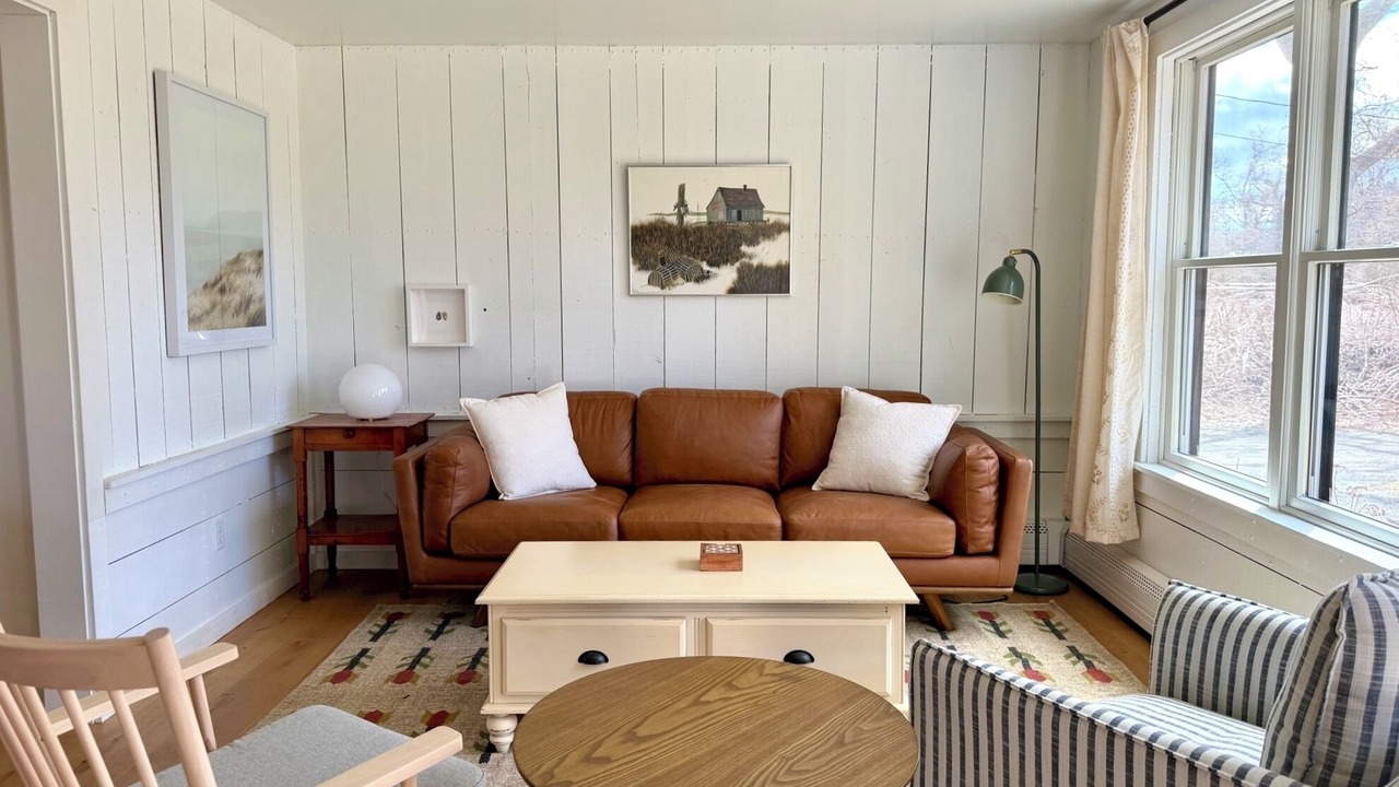 Photo of Livingroom in Falmouth