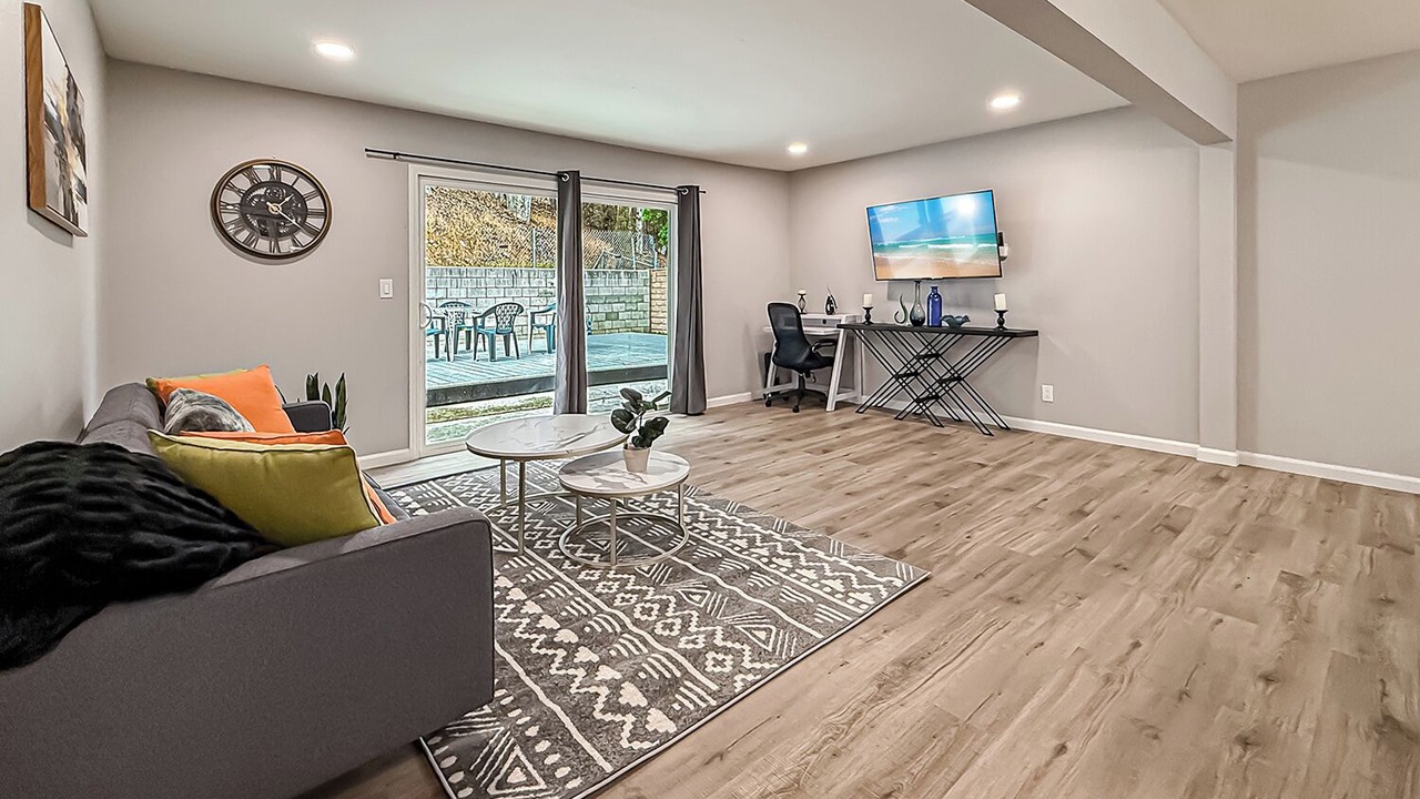 Photo of Livingroom in Simi Valley
