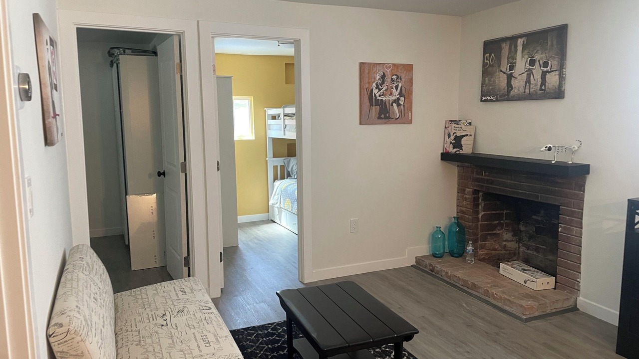 Photo of Bedroom in Valley Village