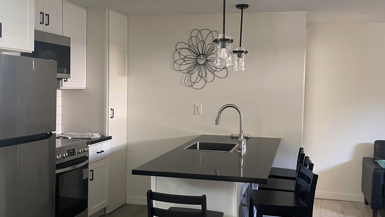 Photo of Kitchen in Valley Village
