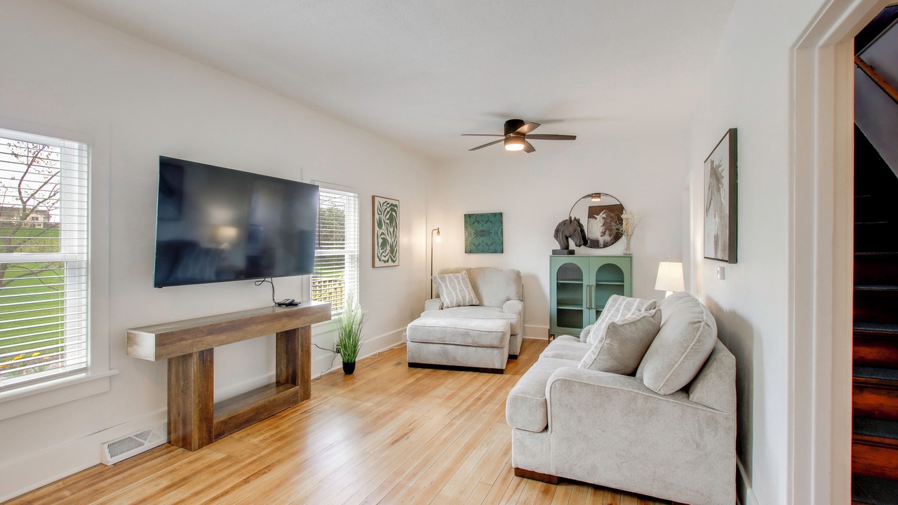 Photo of Bedroom in Colfax