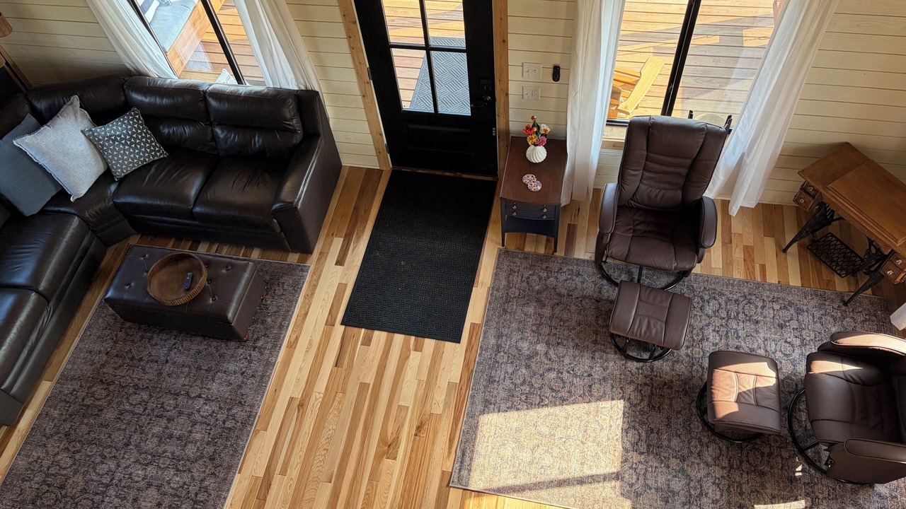 Photo of Livingroom in Center City