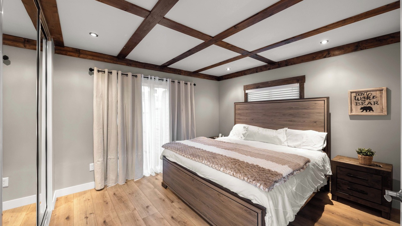 Photo of Bedroom in Frazier Park