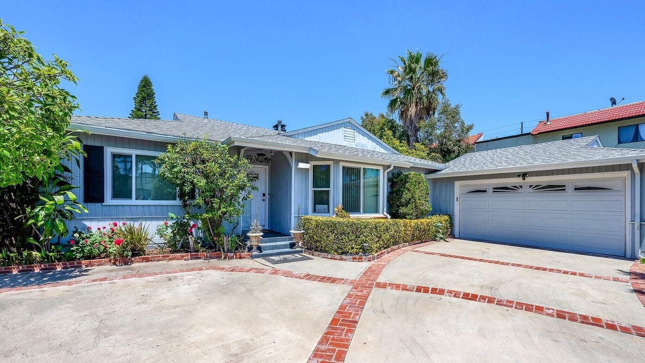Photo of Outdoor in Van Nuys