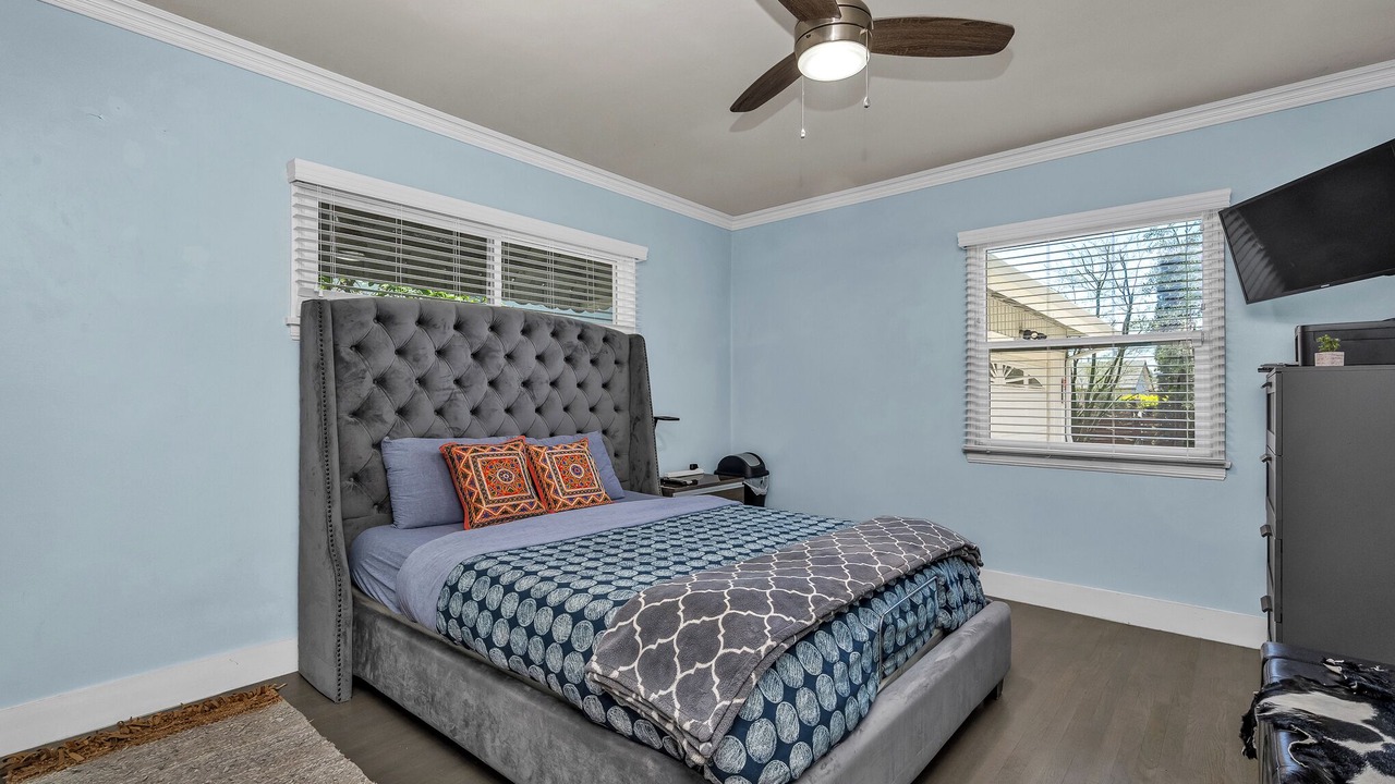 Photo of Bedroom in Van Nuys