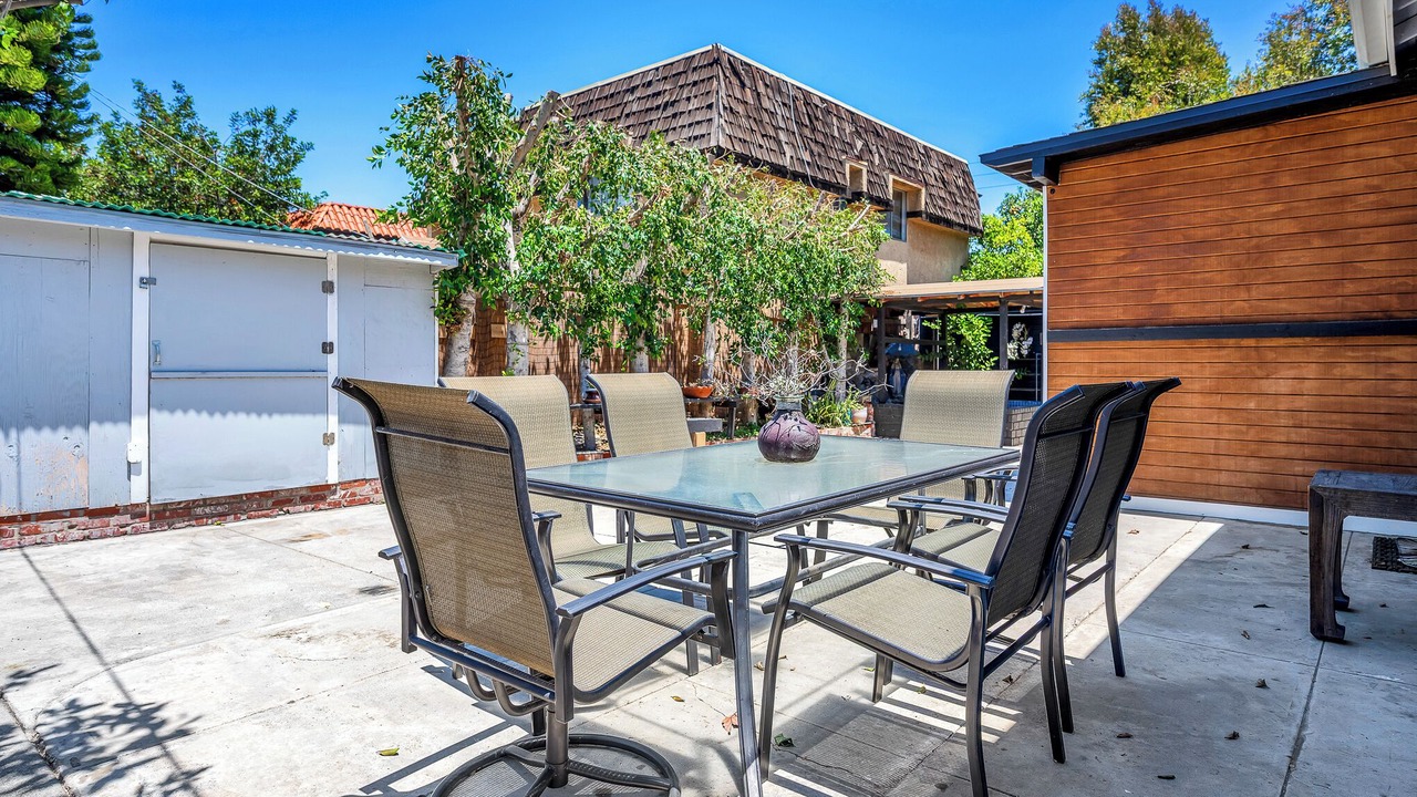 Photo of Outdoor in Van Nuys