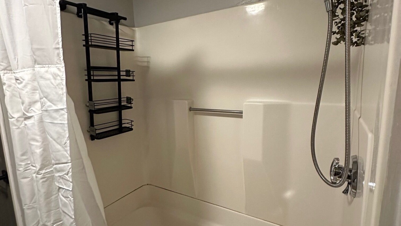 Photo of Bathroom in Wanskuck