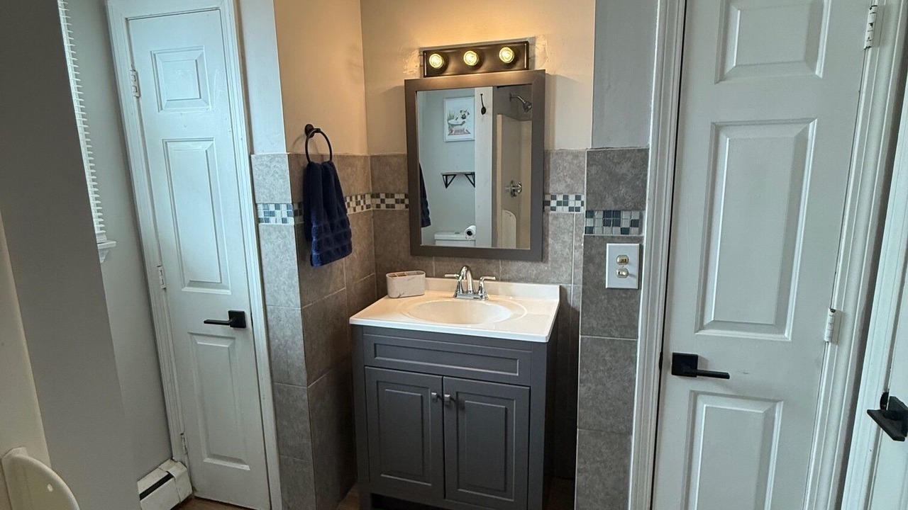 Photo of Bathroom in Wanskuck