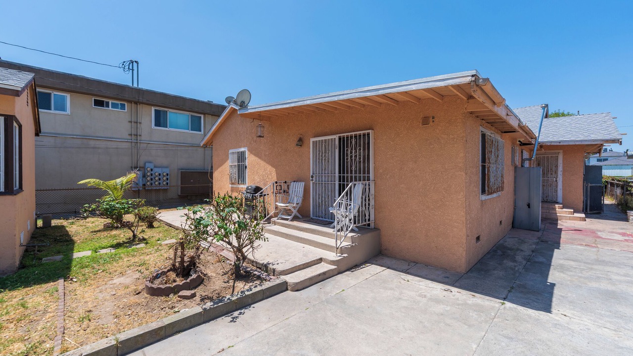 Photo of Outdoor in Inglewood