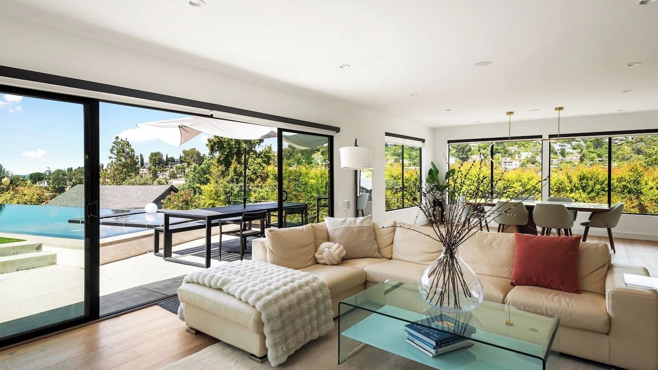 Photo of Outdoor in Hollywood Hills