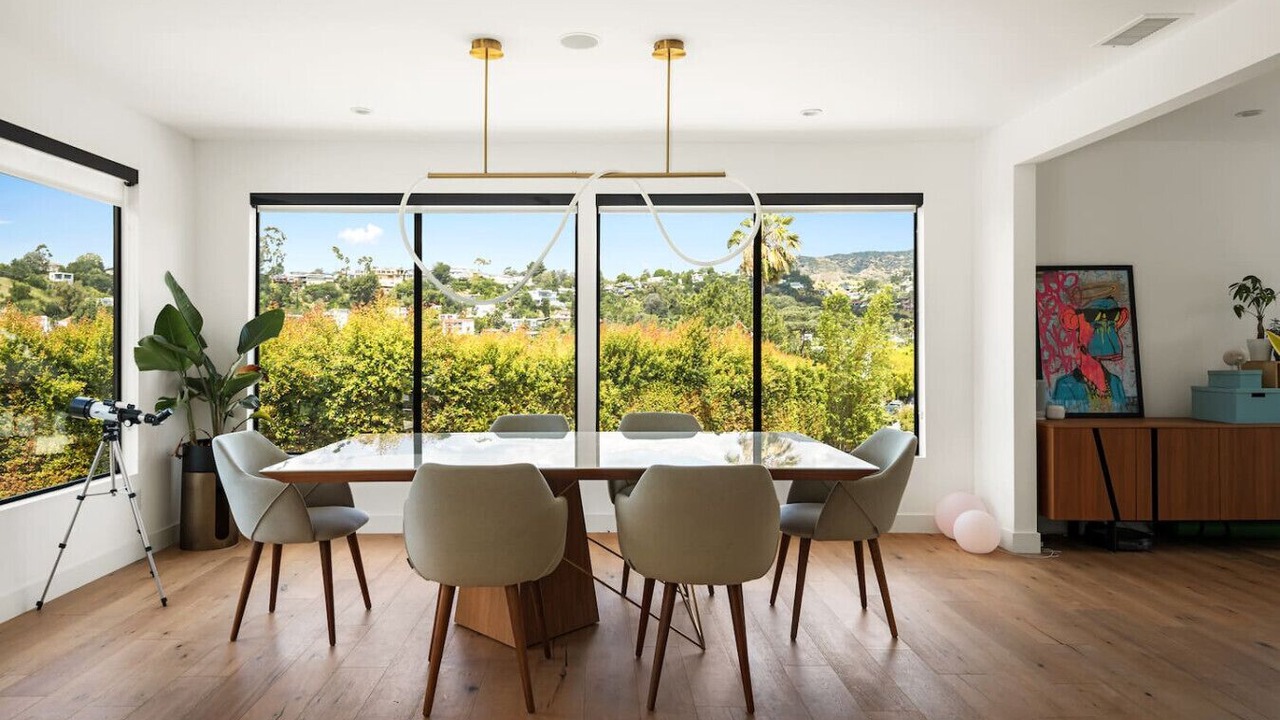 Photo of Others in Hollywood Hills