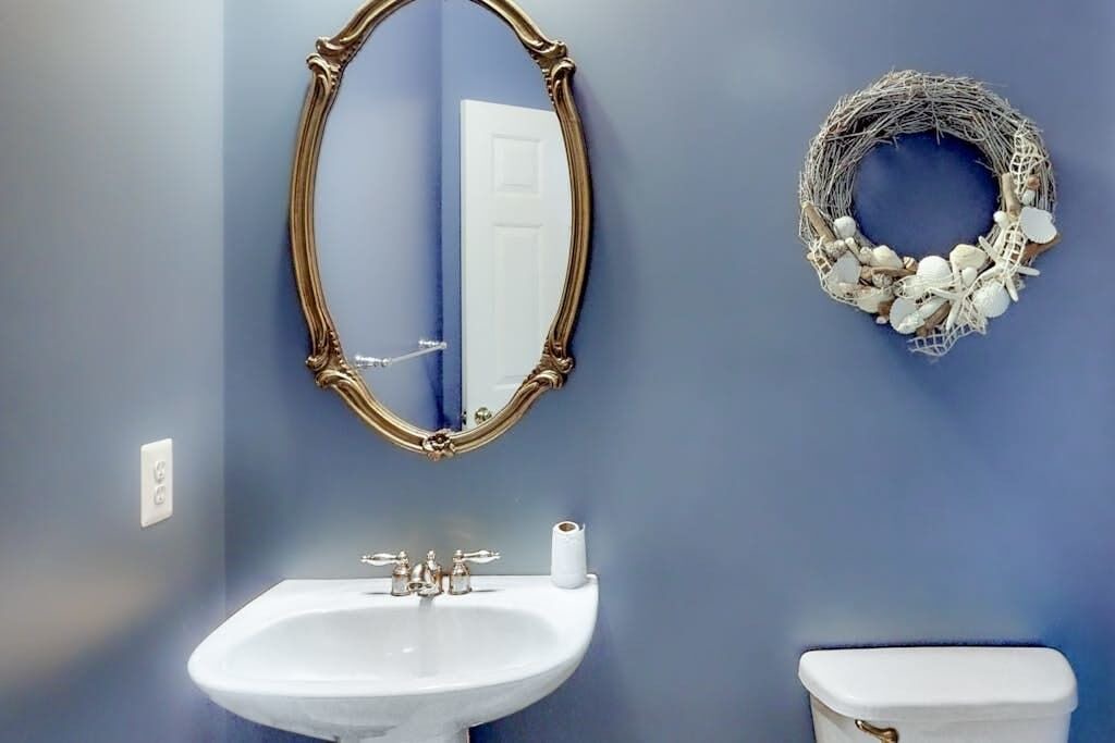 Photo of Bathroom in Sunset Island