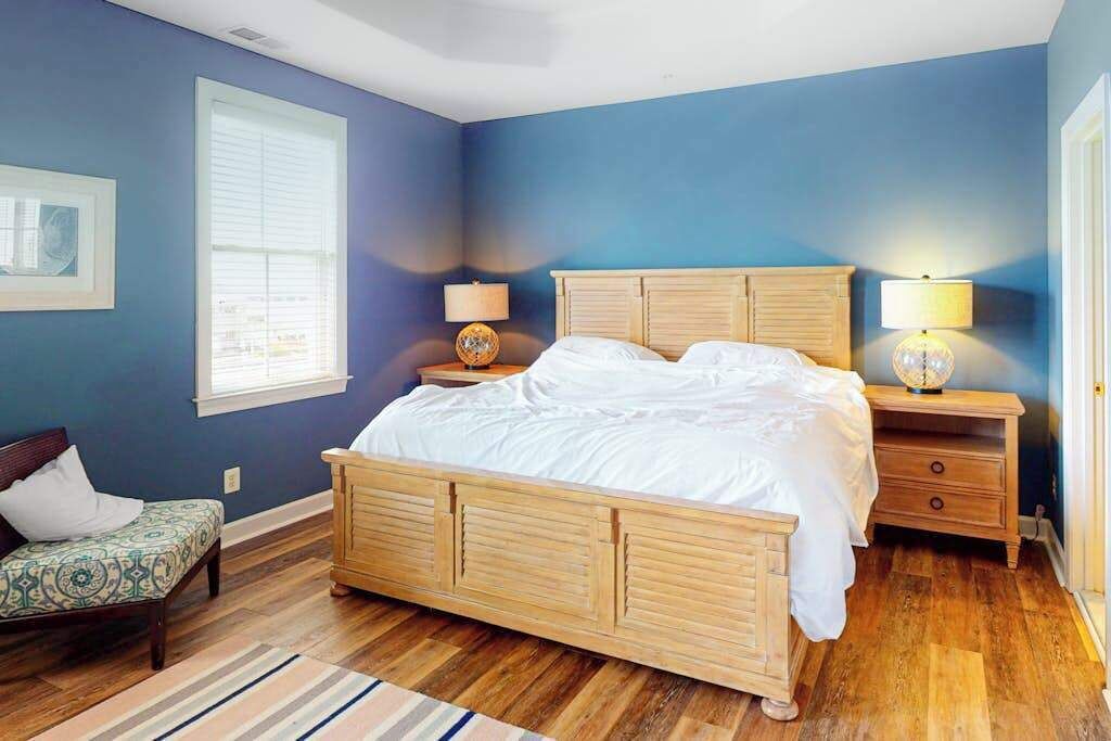 Photo of Bedroom in Sunset Island