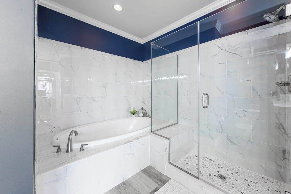 Photo of Bathroom in Sunset Island
